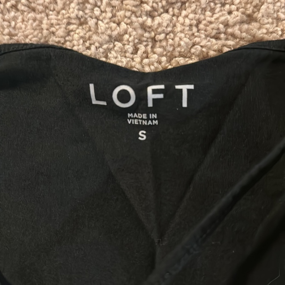 Loft • green cami - Picture 3 of 3